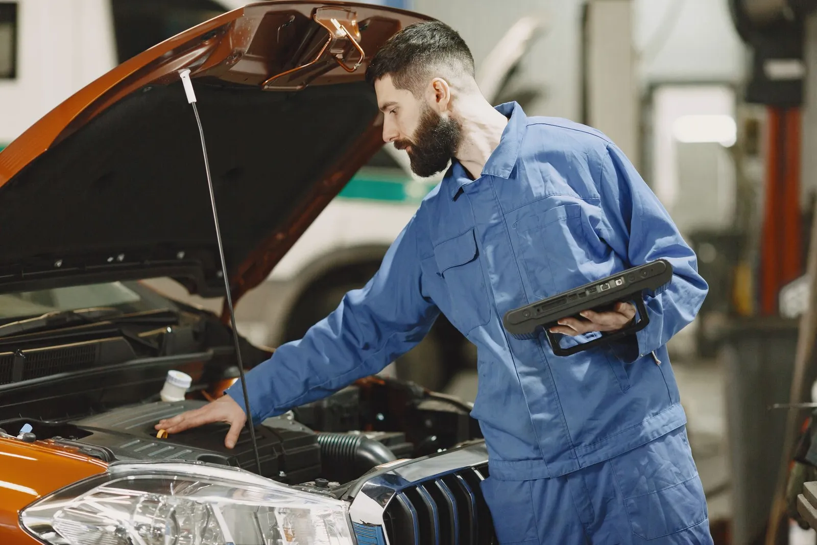 Servis aracımız